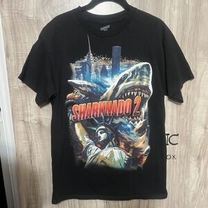 Sharknado 2 Science Fiction Horror Movie men's shirt M graphic statue Of liberty